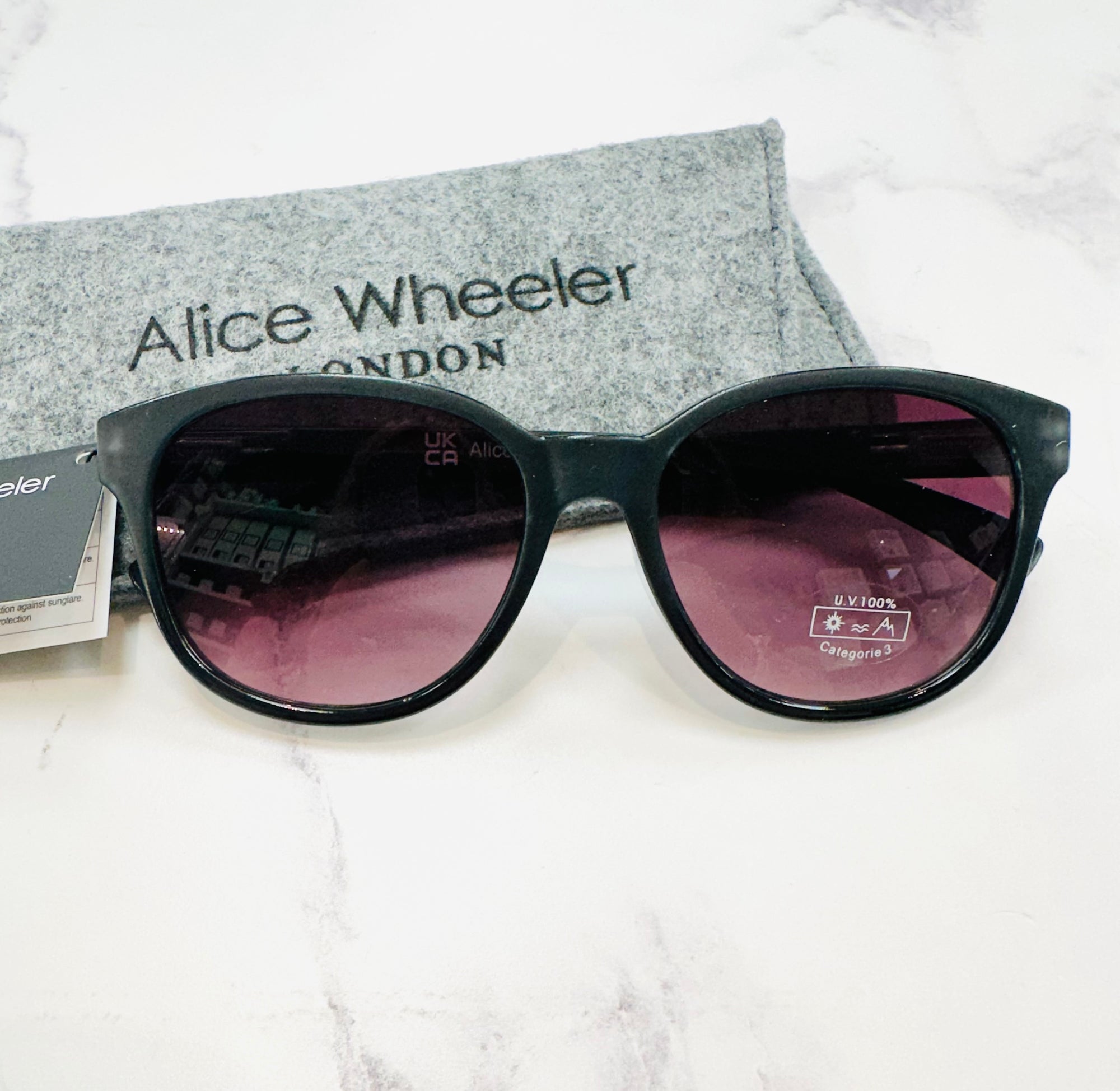 Alice Wheeler Belle Sunglasses - Black