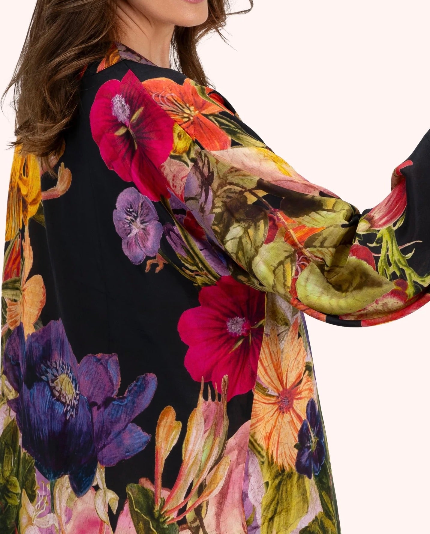 Powder Midnight Posy Mid-Length Kimono - Midnight