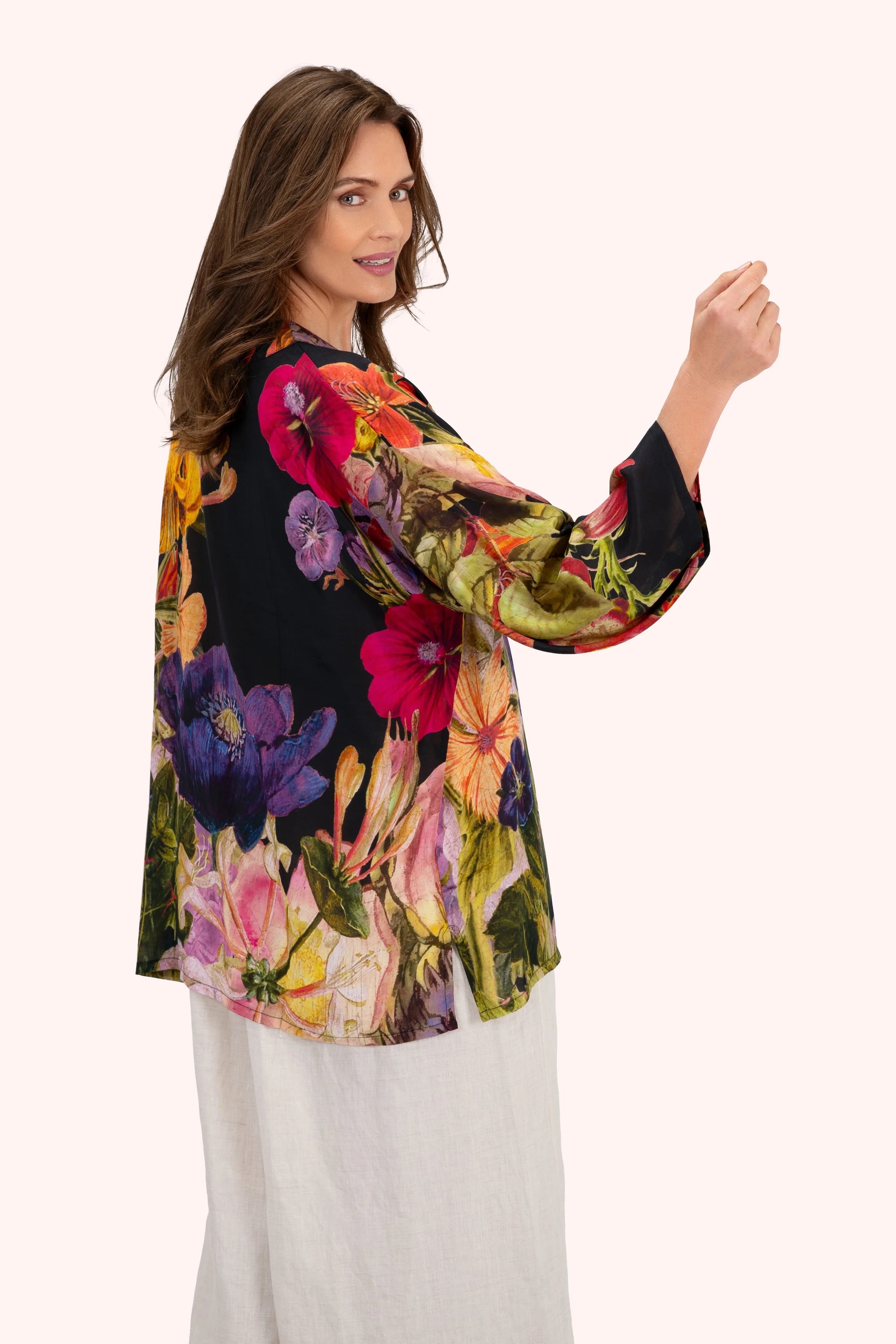 Powder Midnight Posy Mid-Length Kimono - Midnight