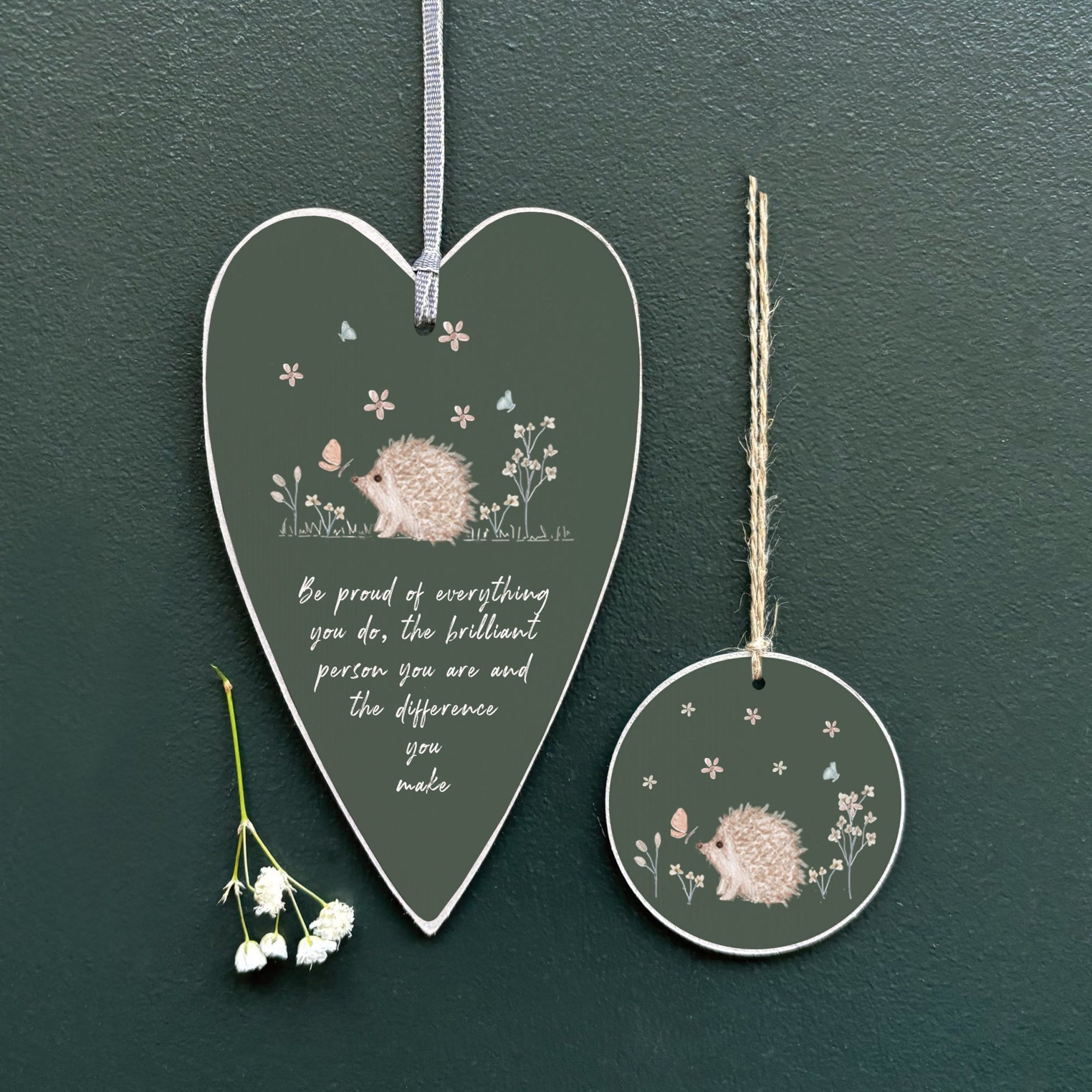 East of India Round Gift Tag - Meadow Friend - Hedgehog