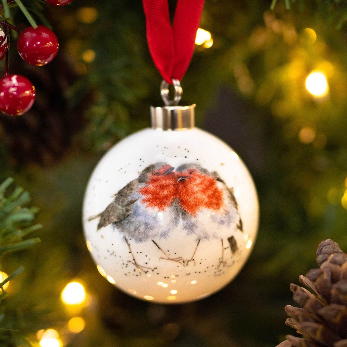 Wrendale 'Snuggled Up' Robin Christmas Bauble - Gift Boxed