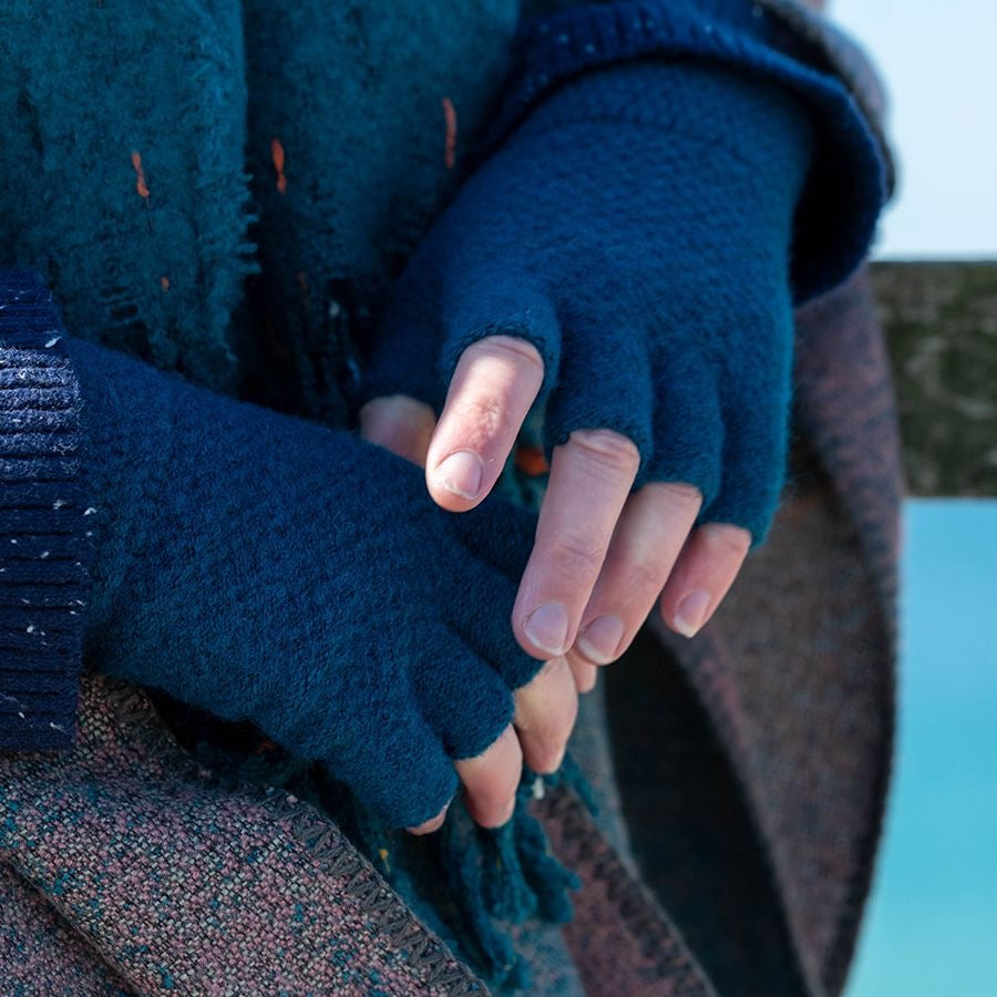 POM Teal Blue Ladies Fingerless Wool Gloves