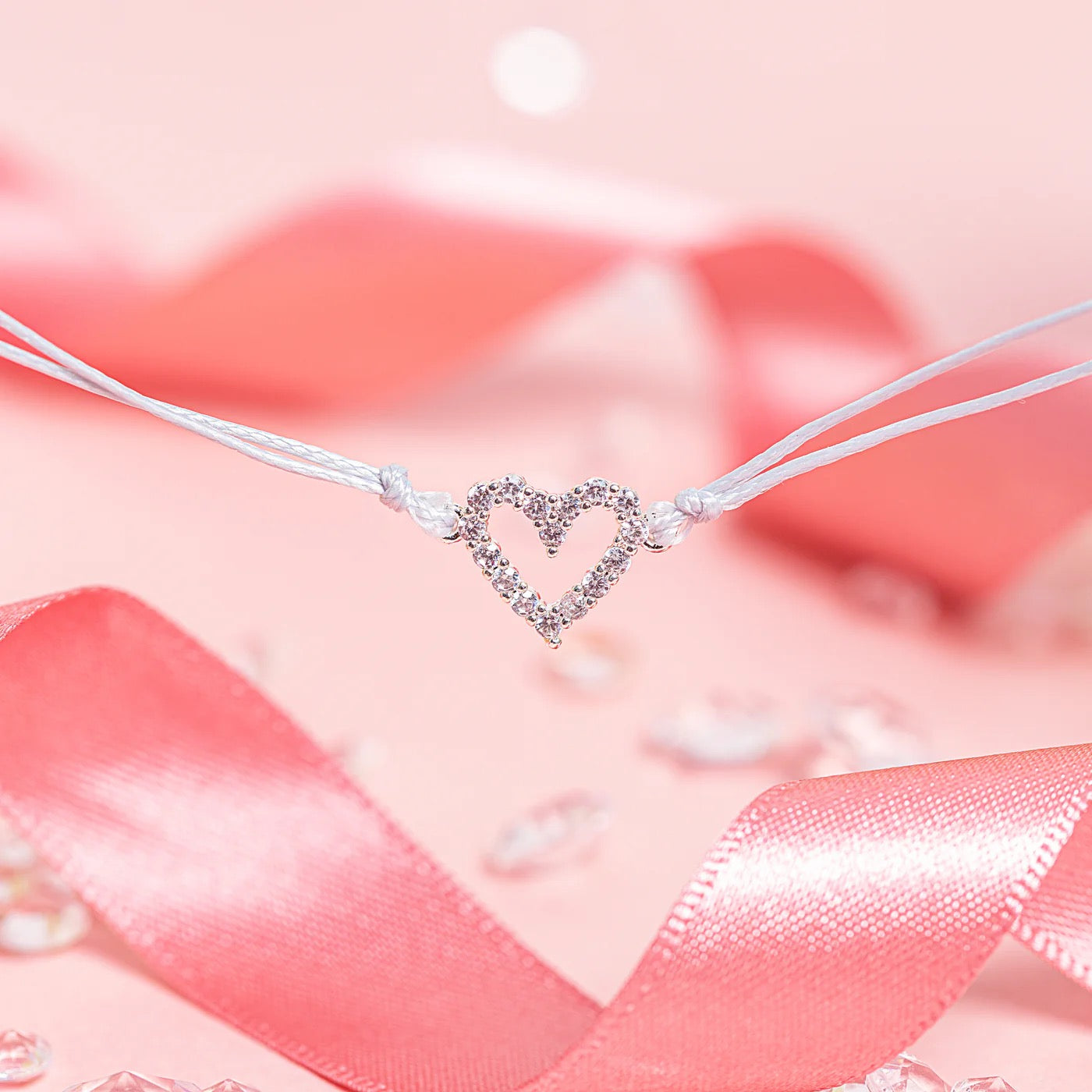 Letterbox Love Sparkly Heart Charm - Merry Christmas Granddaughter String Bracelet