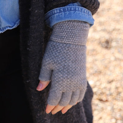 POM Light Grey Waffle Texture Knitted Fingerless Gloves