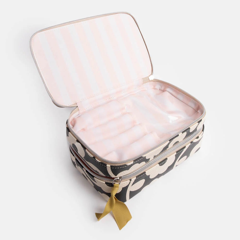 Caroline Gardner Monochrome Flower Vanity Case/Wash Bag