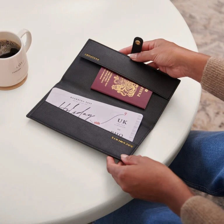 Katie Loxton Sentiment Travel Wallet - Explore, Dream, Discover - Black
