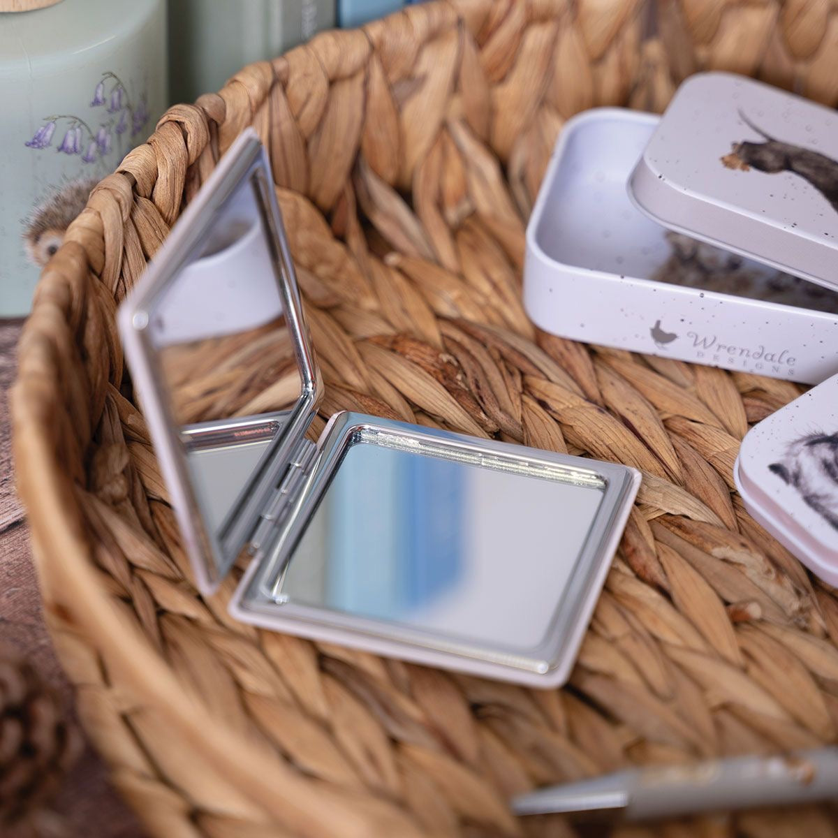 'Wisteria Wishes' Hummingbird Compact Mirror - Wrendale Designs