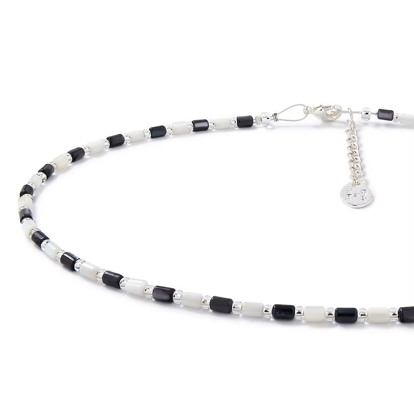 Carrie Elspeth Monochrome Seashell Full Beaded Necklace - Black/White