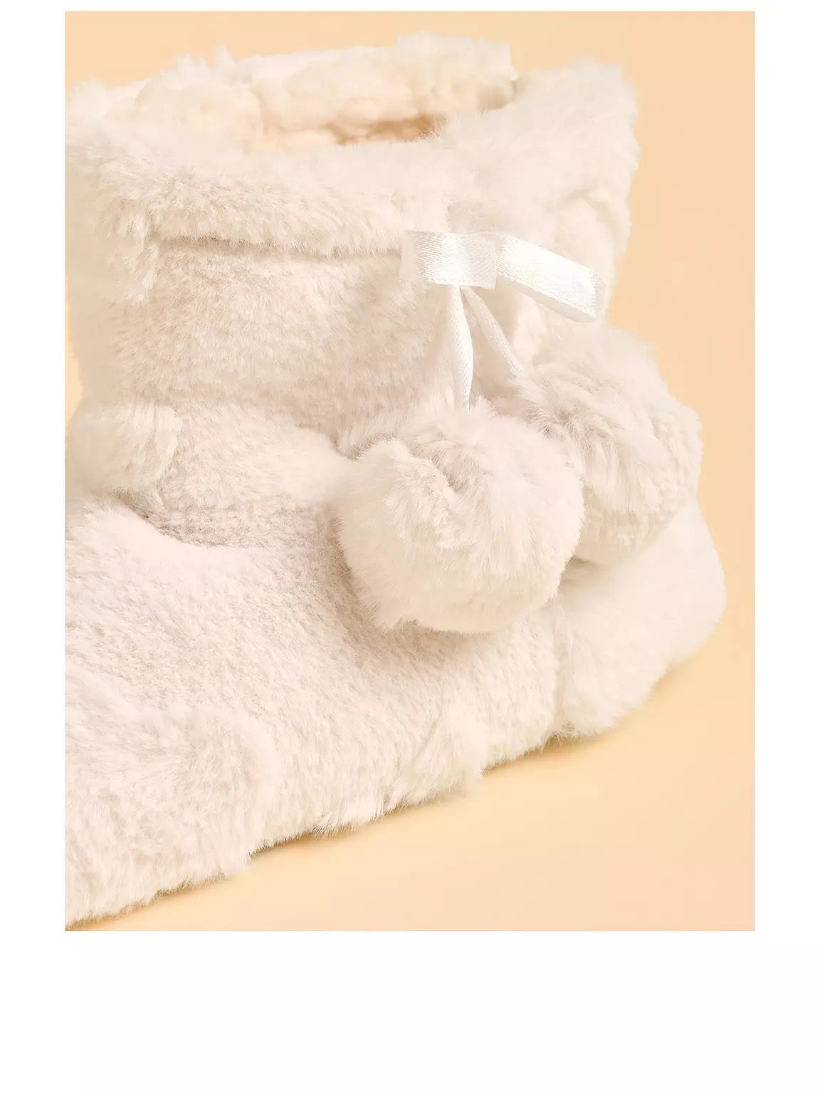 Brakeburn Cedar Strolls Fluffy Slipper Boots - Cream