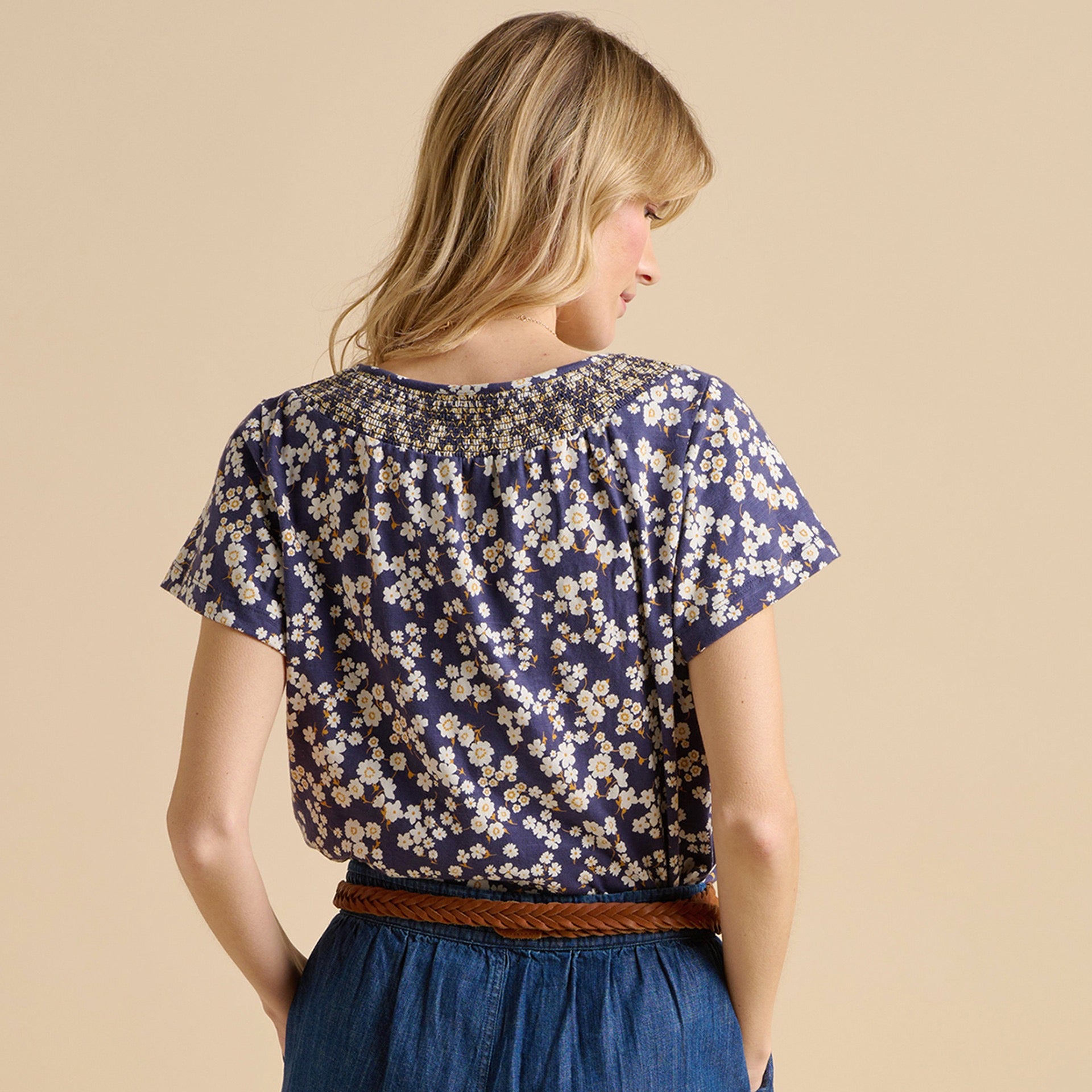 Brakeburn Floating Daisy T-Shirt - Navy Blue