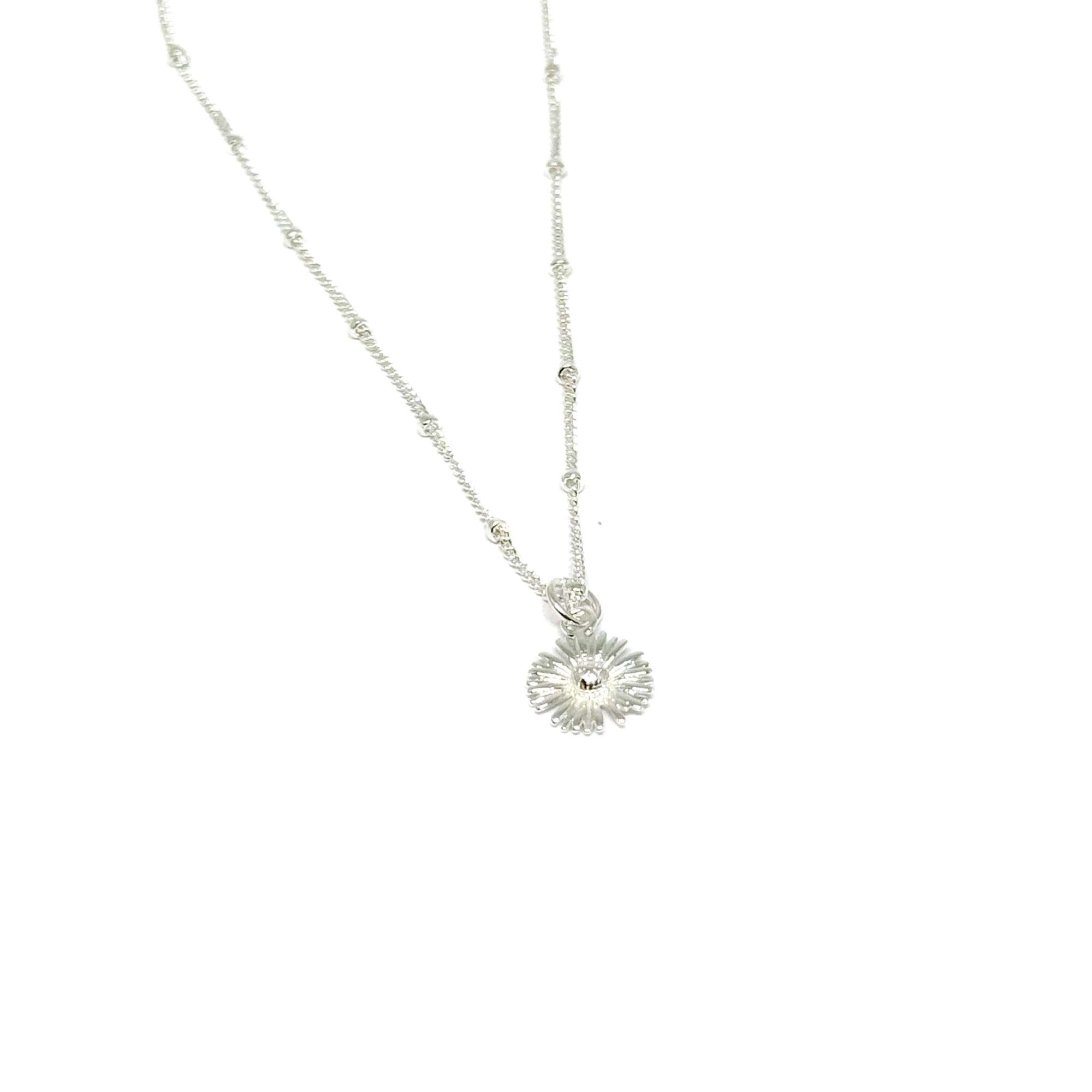 Thalia Daisy Flower Necklace - Silver - Clementine Jewellery