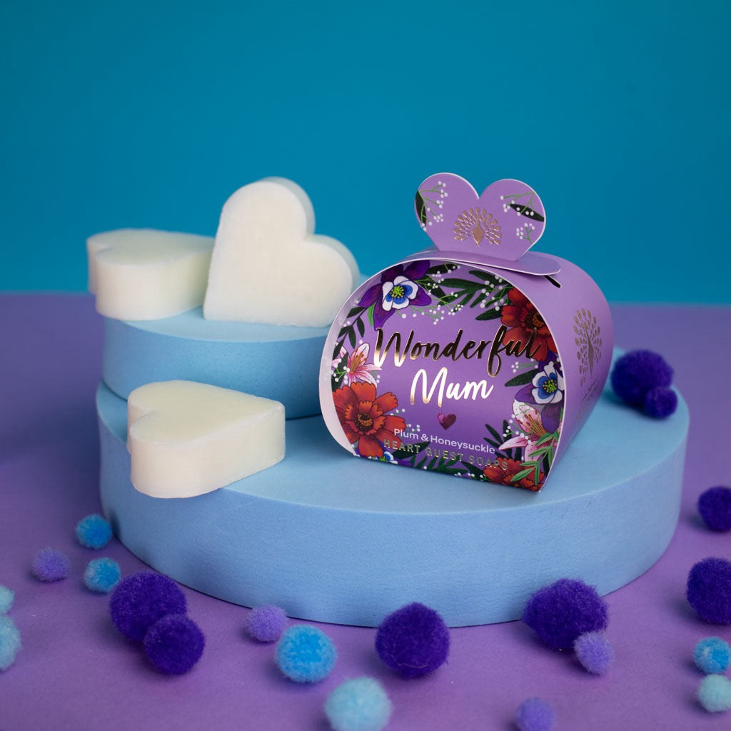 Wonderful Mum 3 Heart Occasion Soaps - The English Soap Company