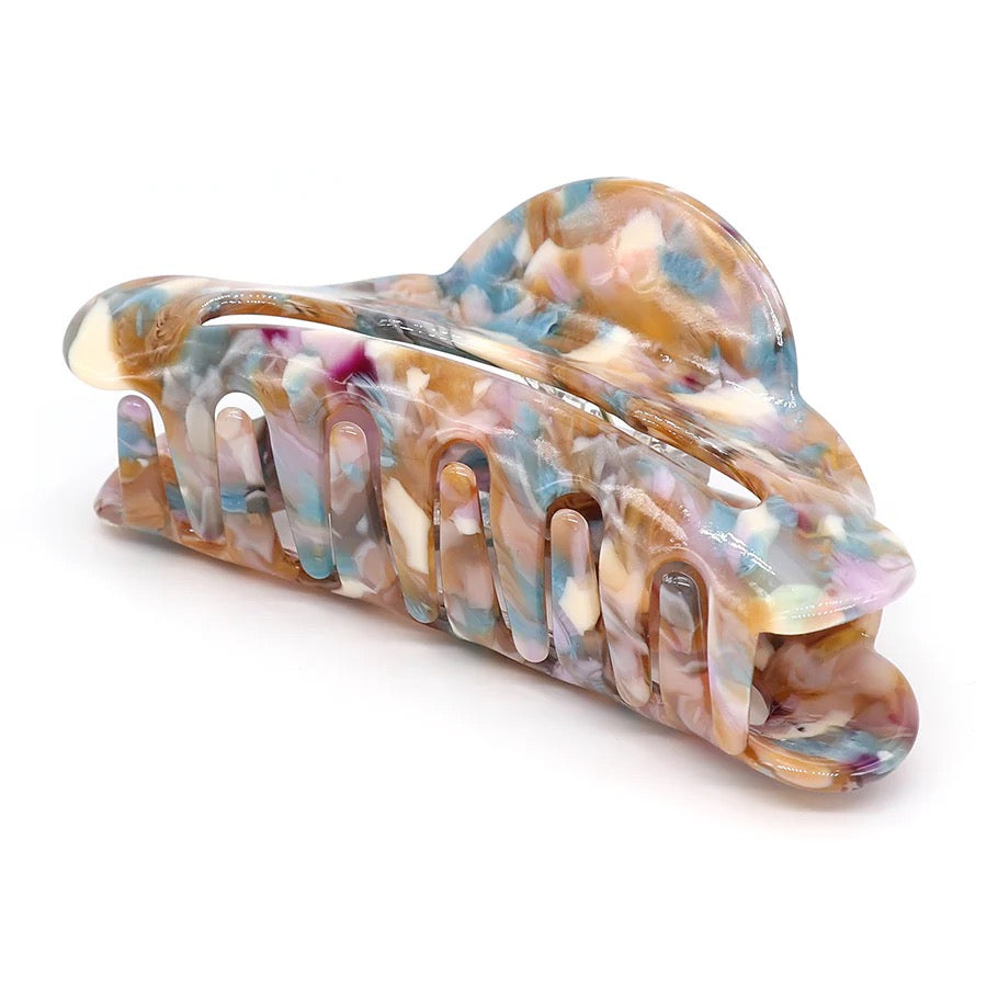 POM Peach Clouds Scalloped Edge Medium Claw Clip
