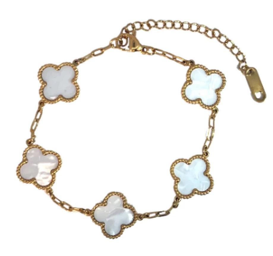 Byzantium White Shimmer Clover Chain Bracelet - Gold