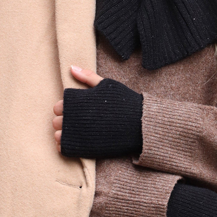 POM Charcoal Black Lurex Ribbed Knit Sequin Wrist Warmers