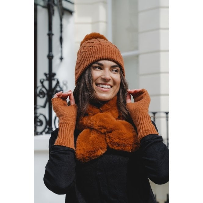 Nutmeg (Tan) Cable Knit Fingerless Gloves