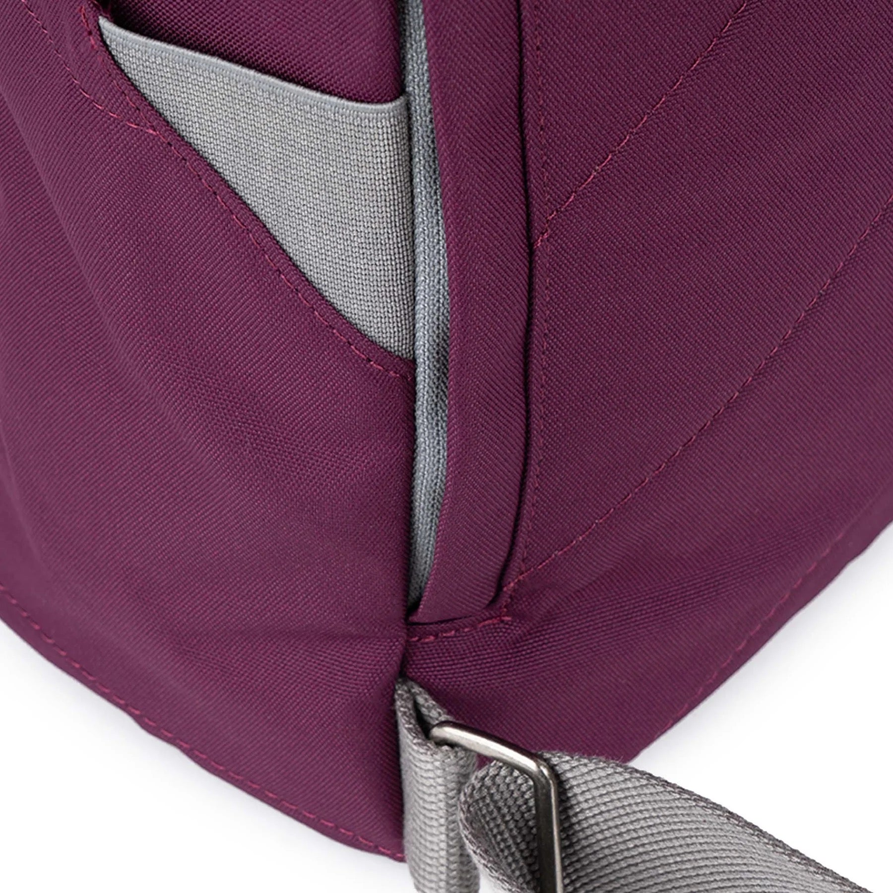 Roka Finchley A MEDIUM -Sustainable Canvas - Cherry Lacquer