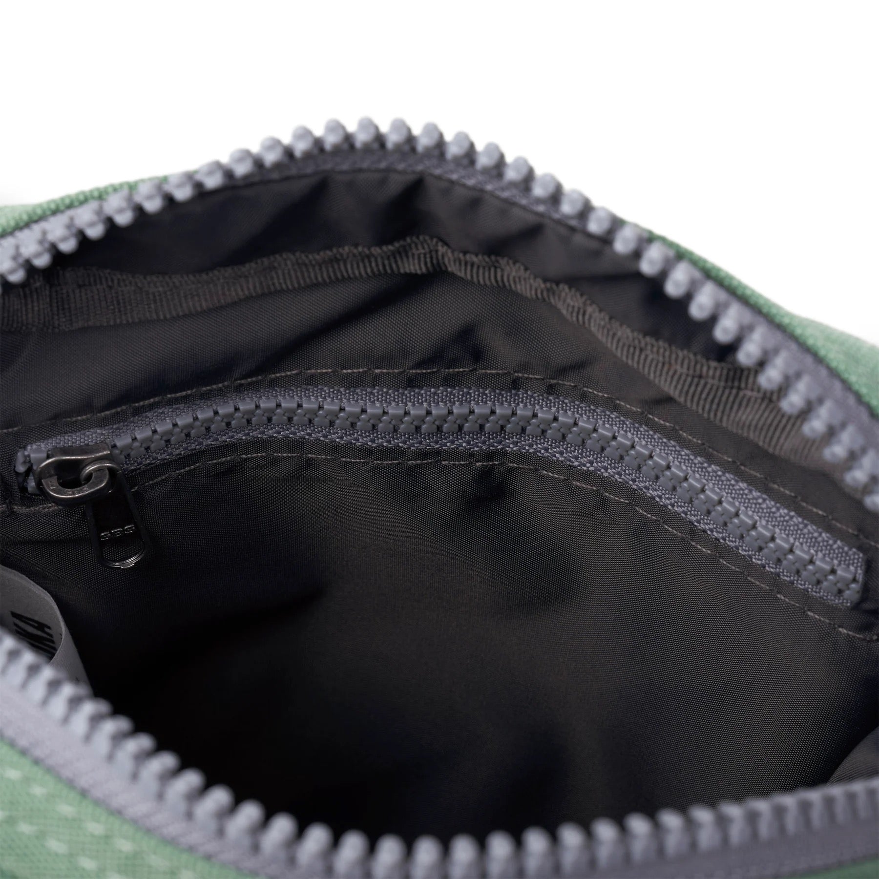 ROKA Bond Crossbody Bag -Sustainable Canvas - Frost