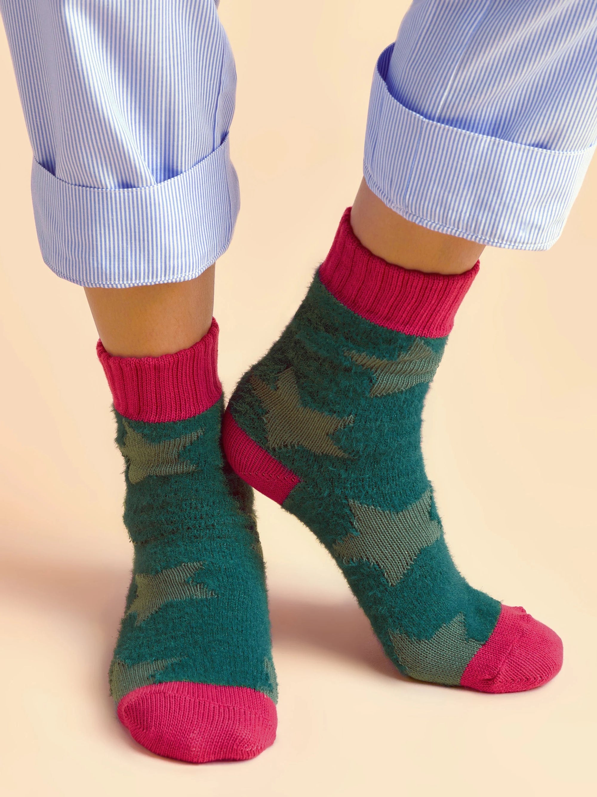Brakeburn Stars Fluffy Ankle Socks - Teal & Pink