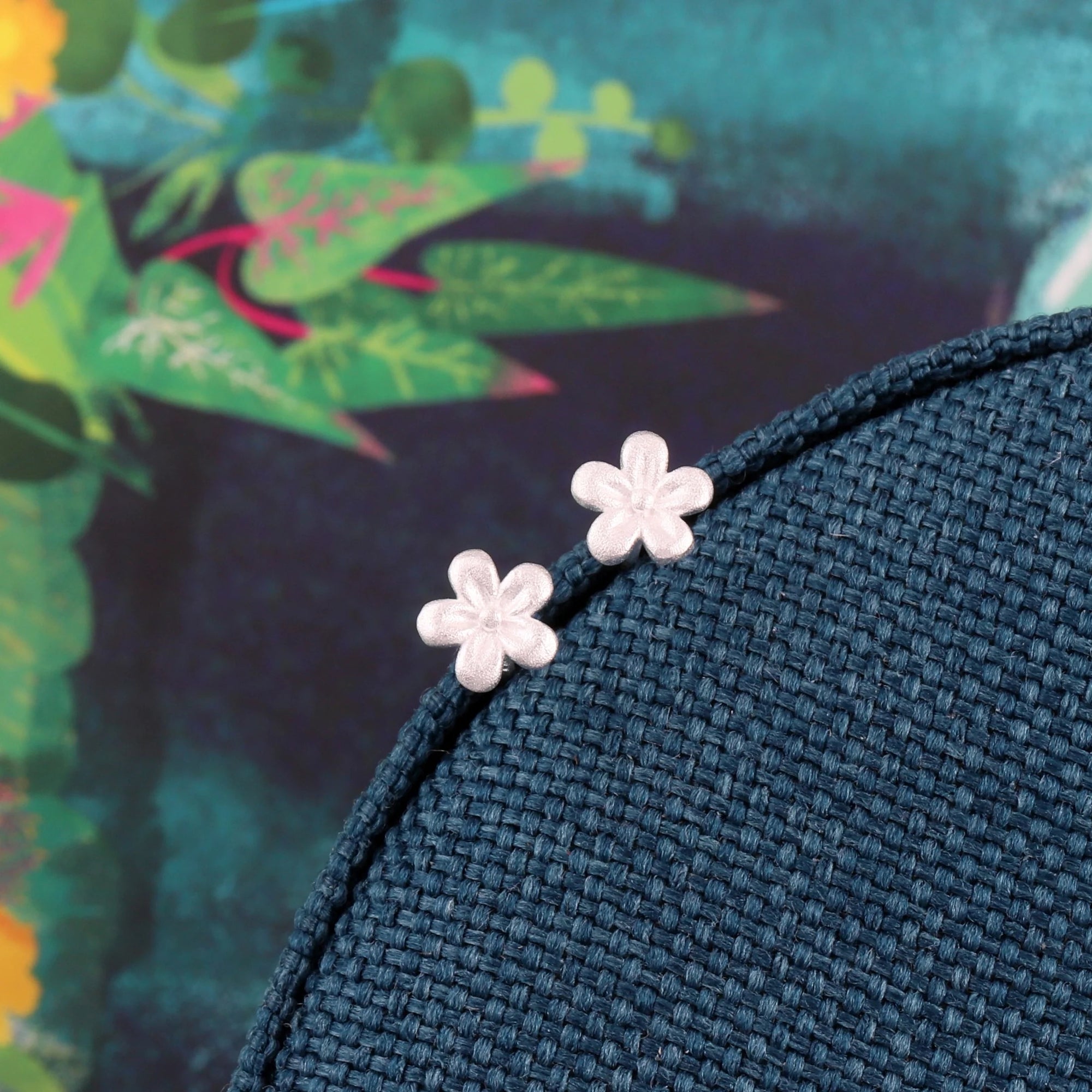 Just for You - Terrarium Bottle - Sterling Silver Matt Cutie Flower Stud Earrings