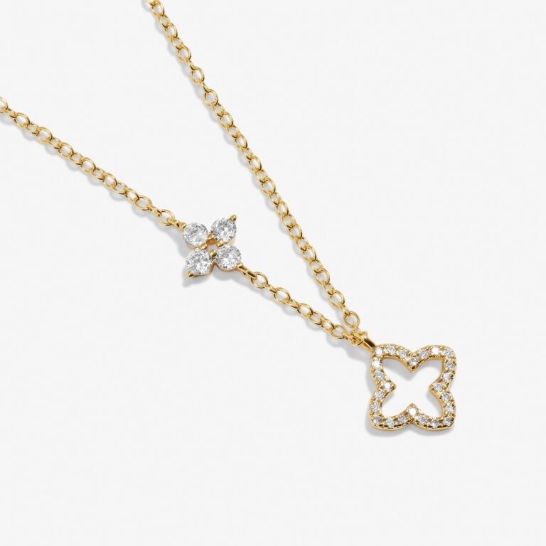 Joma Jewellery Style Stories - Pave Clover Chain Necklace - Gold