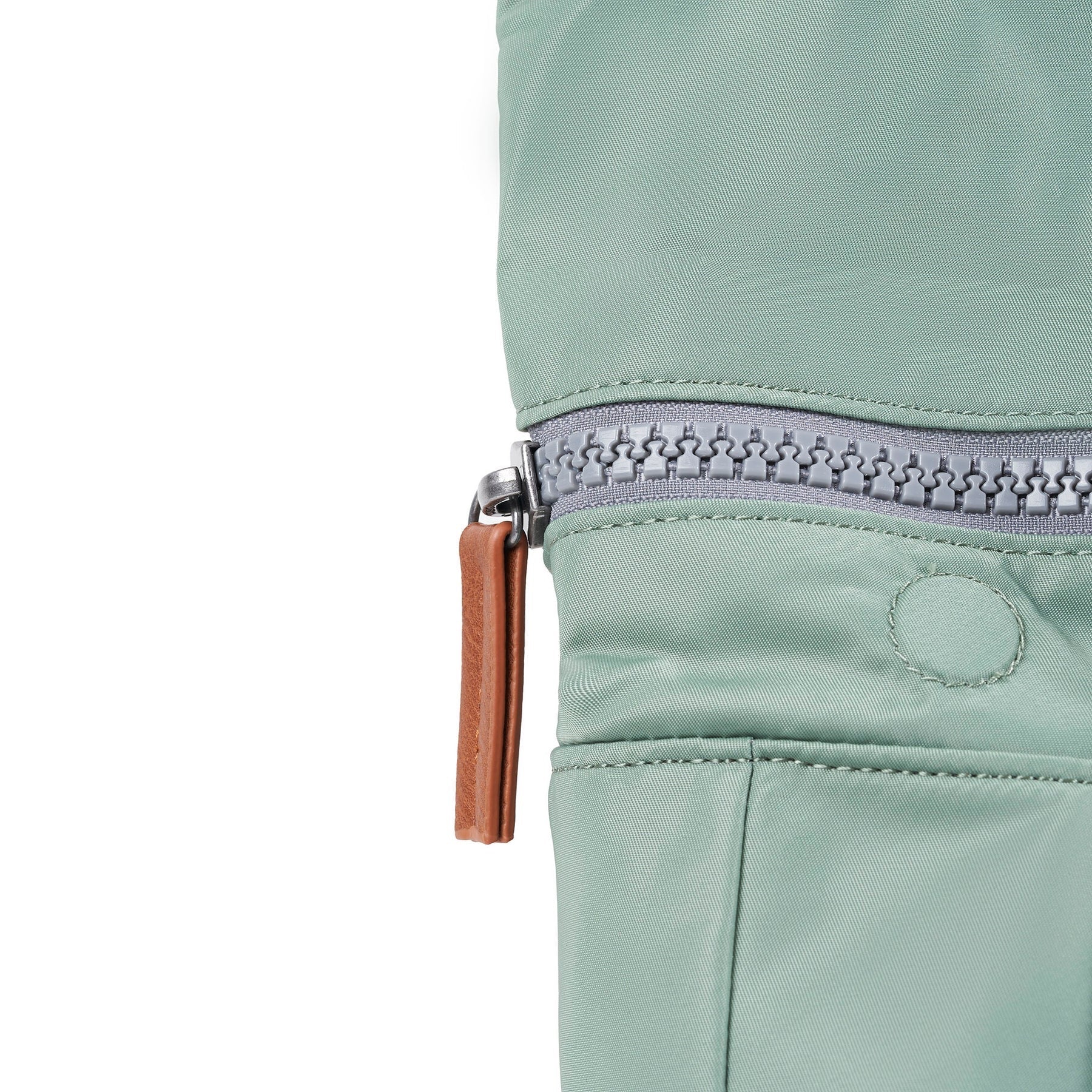 Roka Canfield B Backpack-Recycled Nylon - SMALL - Frost