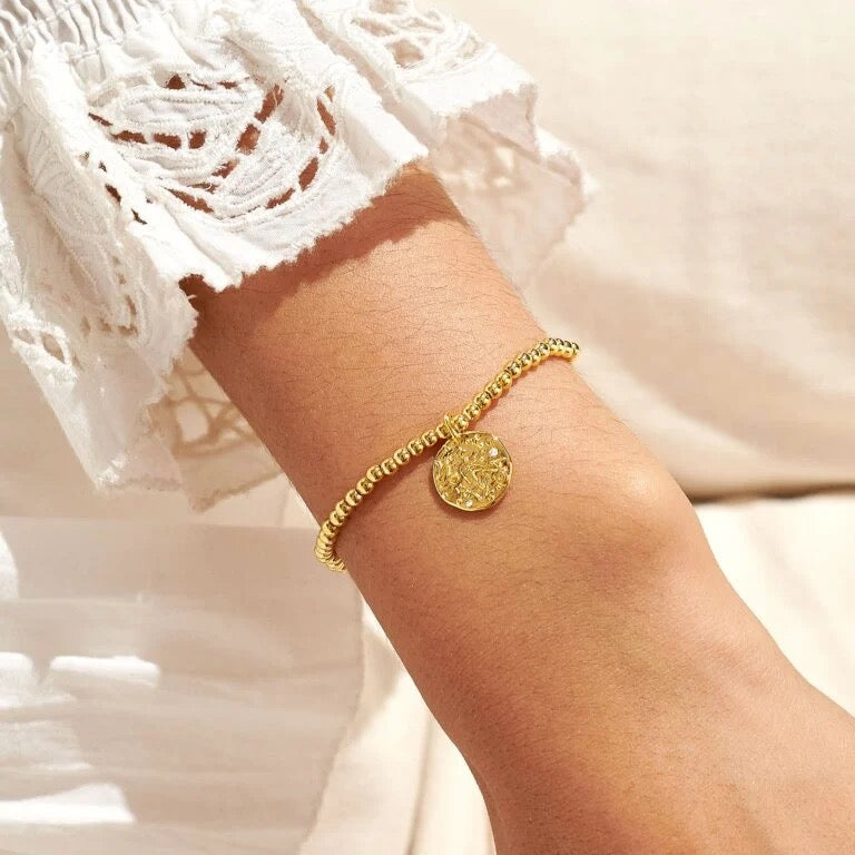 Joma Jewellery - Starsign A little Capricorn Gold Disc Bracelet