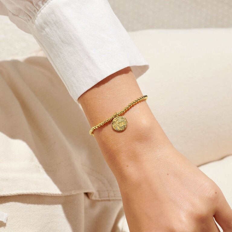 Joma Jewellery - Starsign A little PISCES Gold Disc Bracelet
