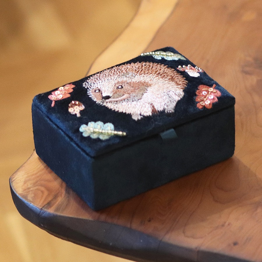 POM Dark Teal Velvet Hedgehog & Autumn Leaves Embroidered Small Jewellery Box