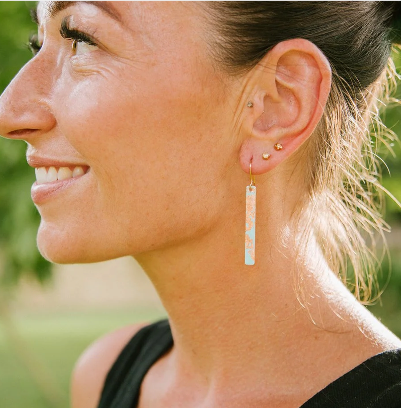 Copper Bee - Copper Glow & Enamel Slim Bar Earrings - Turquoise/Gold