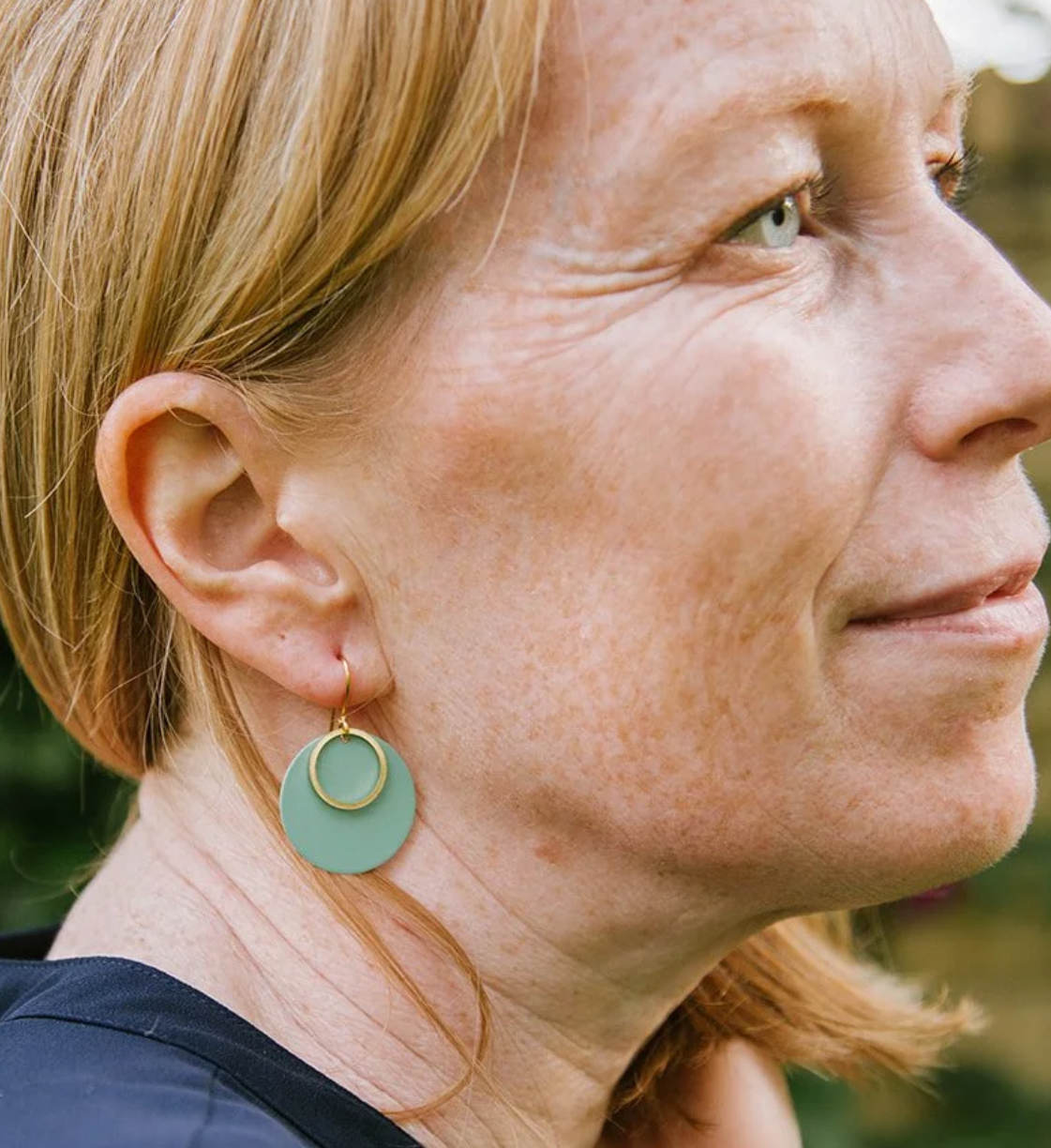 Copper Bee - Colour Disc & Brass Hoop Earrings - Navy/Gold