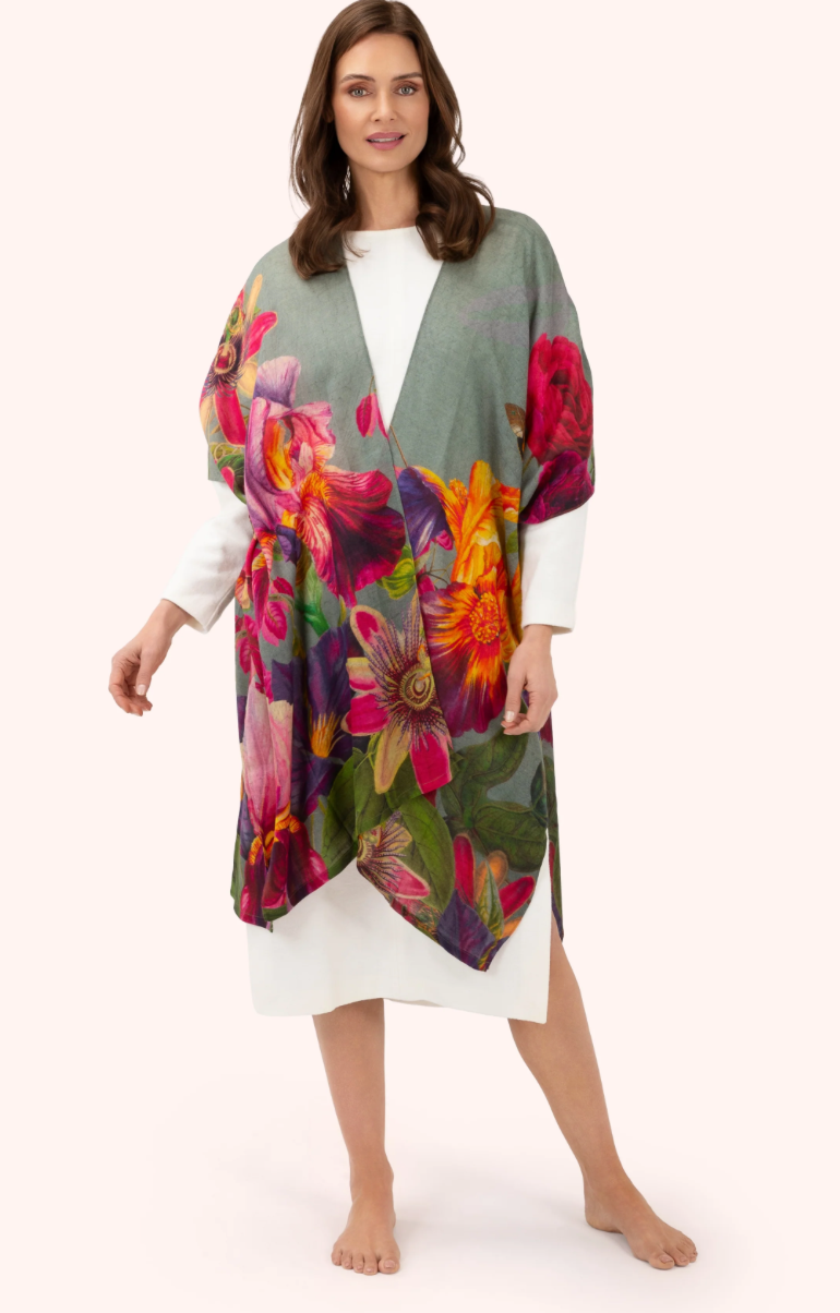 Powder Wool Wraparound - Winter Iris - Ice