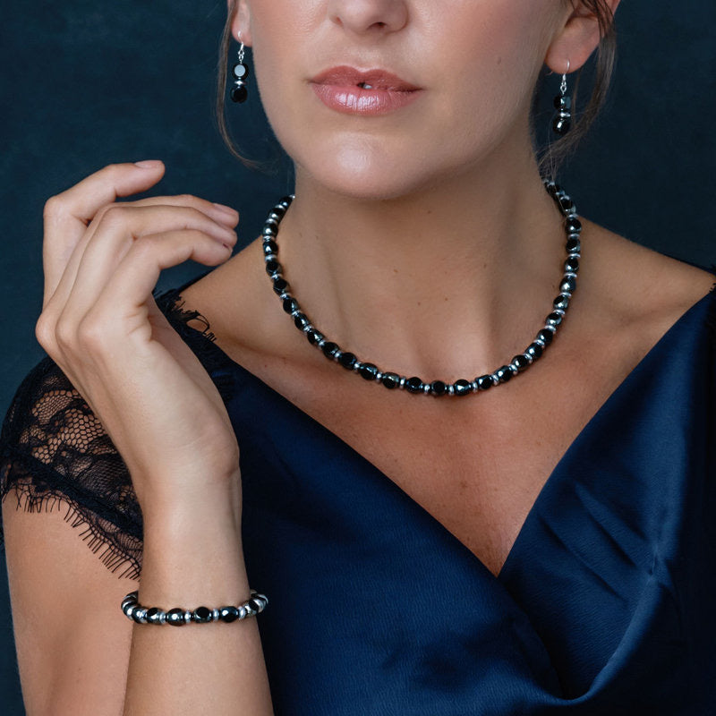 Carrie Elspeth Notches Full Beaded Necklace - Black