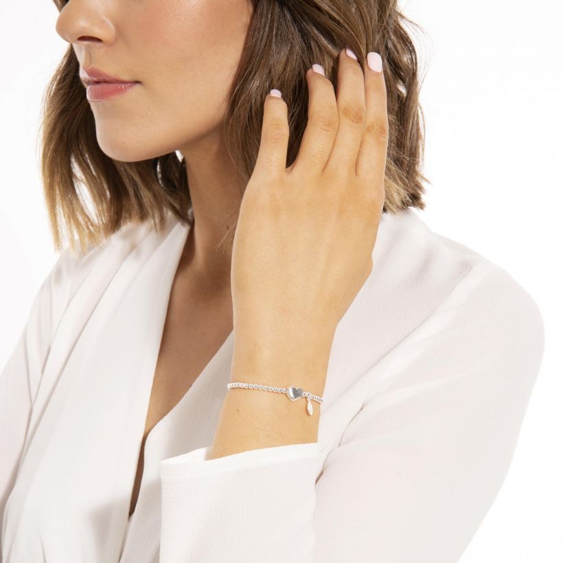 Joma Jewellery A Little Granddaughter Bracelet