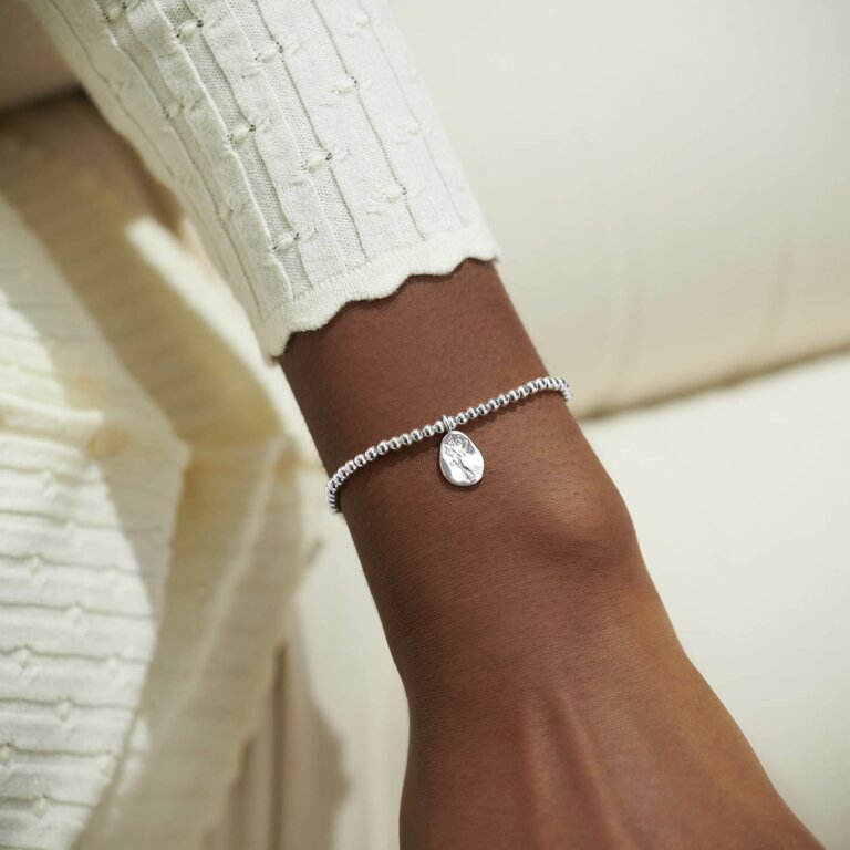 Joma Jewellery - 'A Little July Water Lily' Birthflower Bracelet