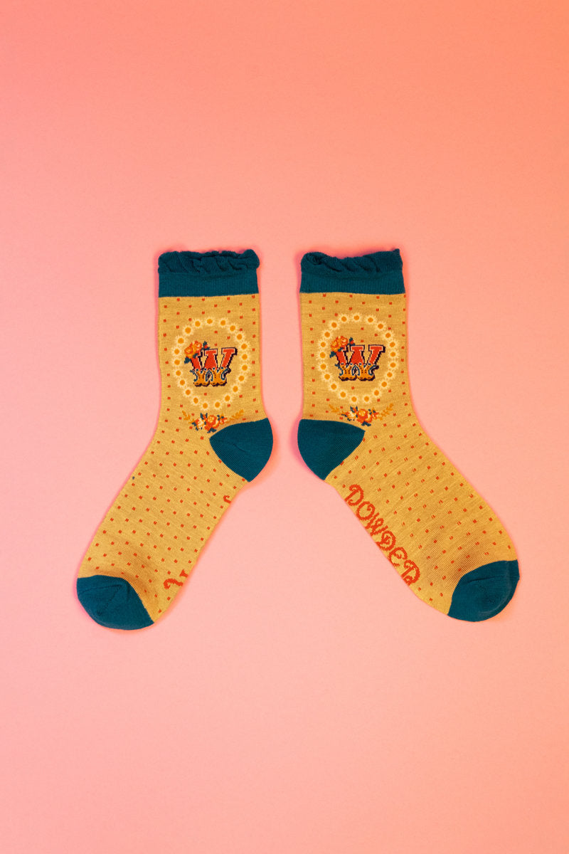 Powder Alphabet Socks - Letter W