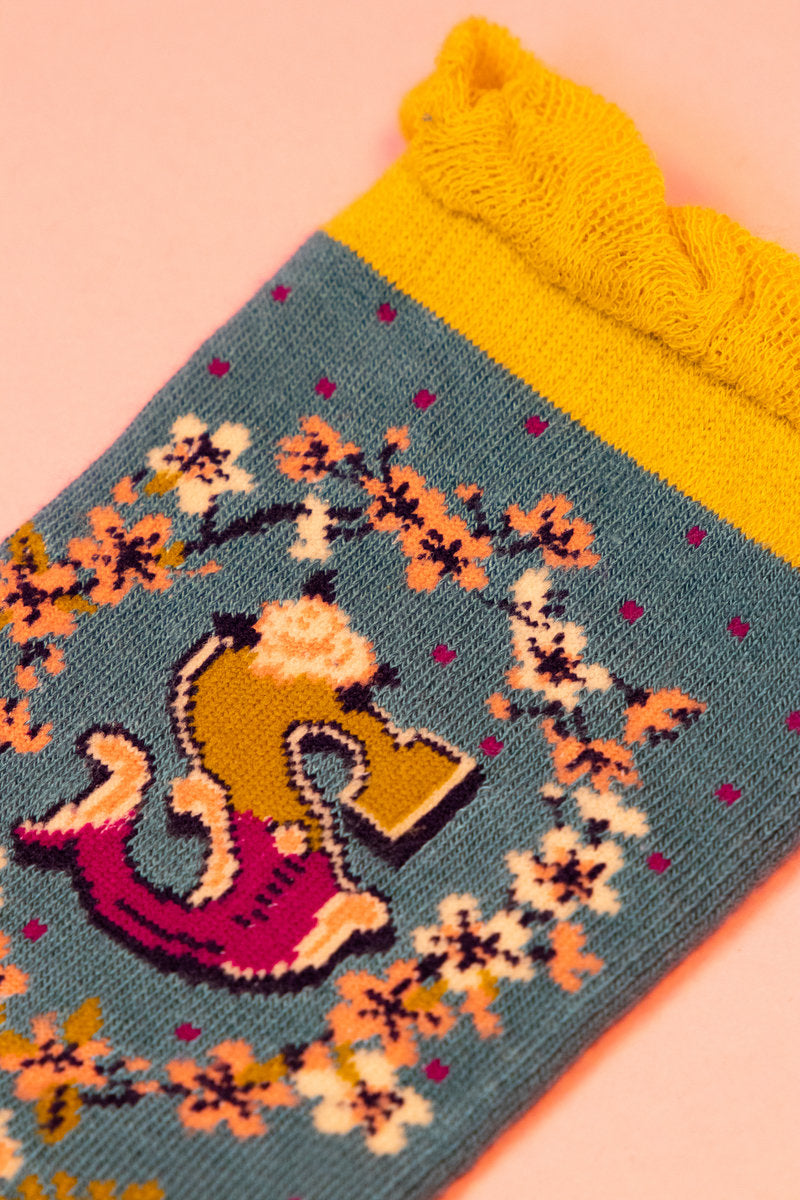 Powder Alphabet Socks - Letter S