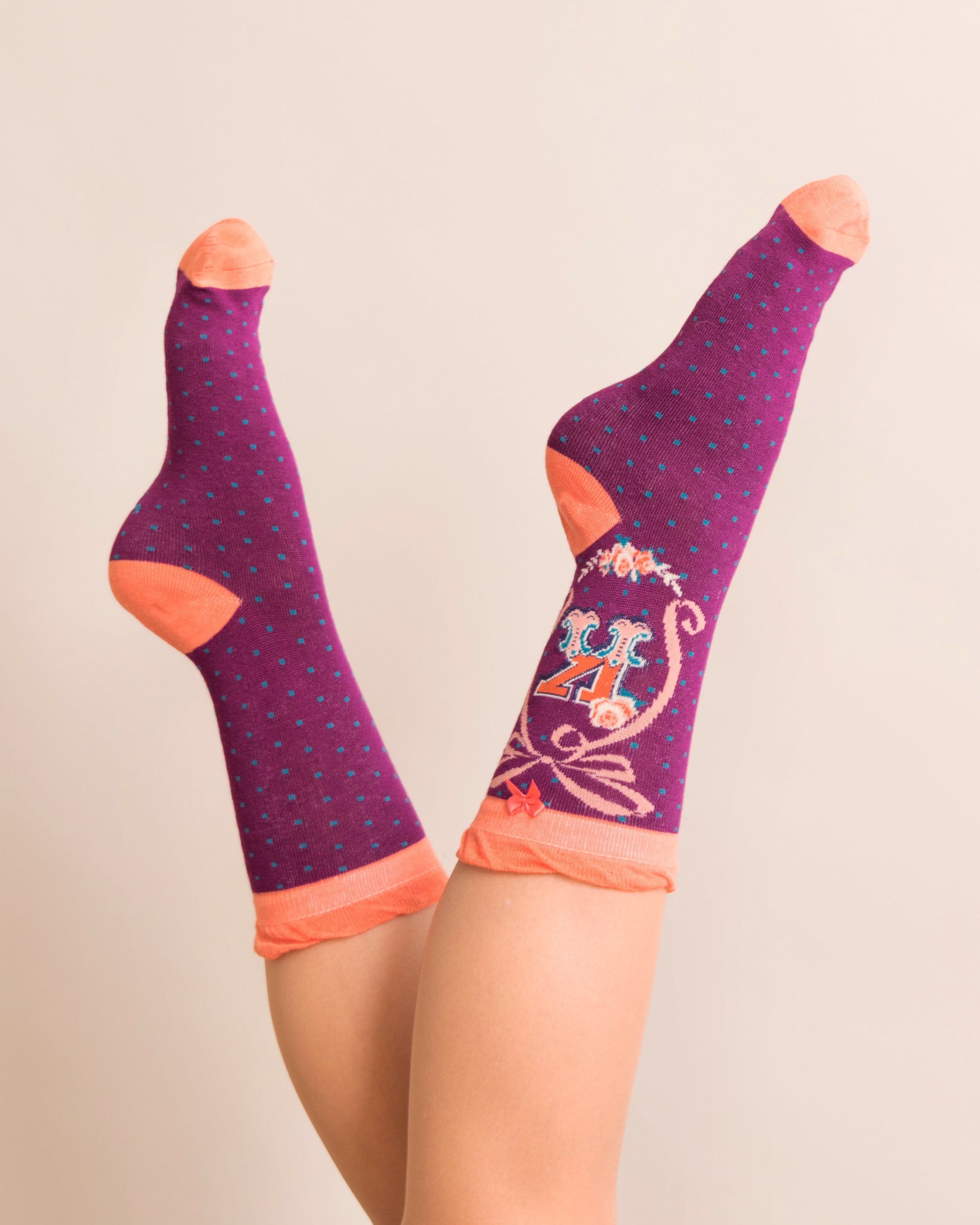 Powder Alphabet Socks - Letter K
