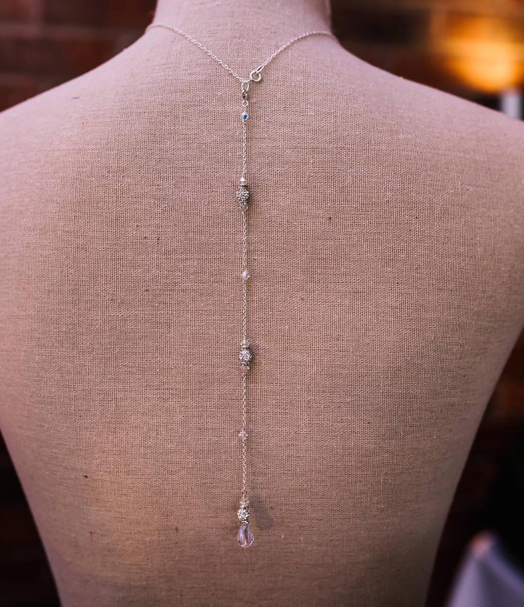 Jolu Jewellery Gayle Detachable Backdrop