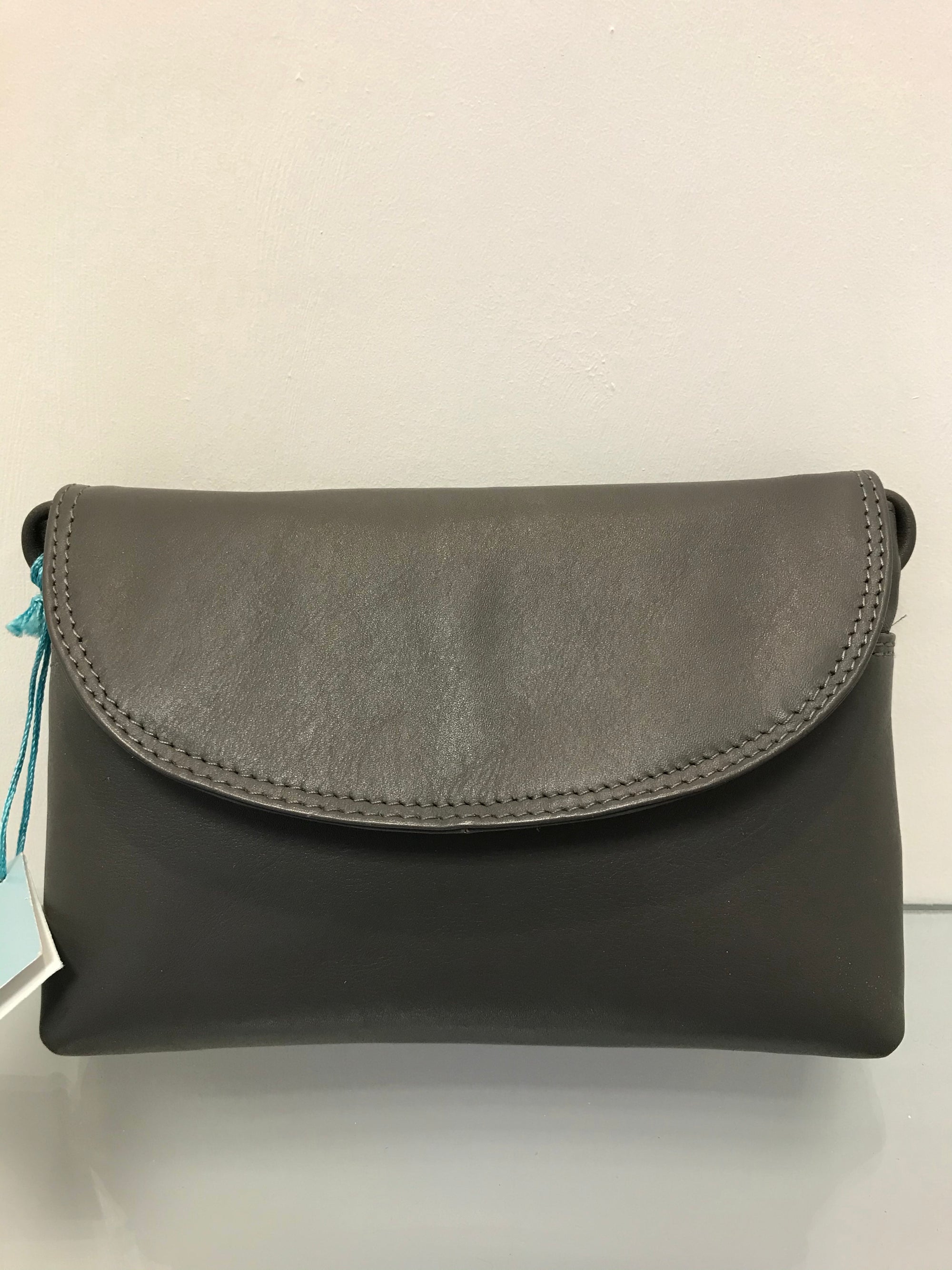 Nova Leathers Rounded Flap Over Clutch/Crossbody Handbag - Grey (0592E)