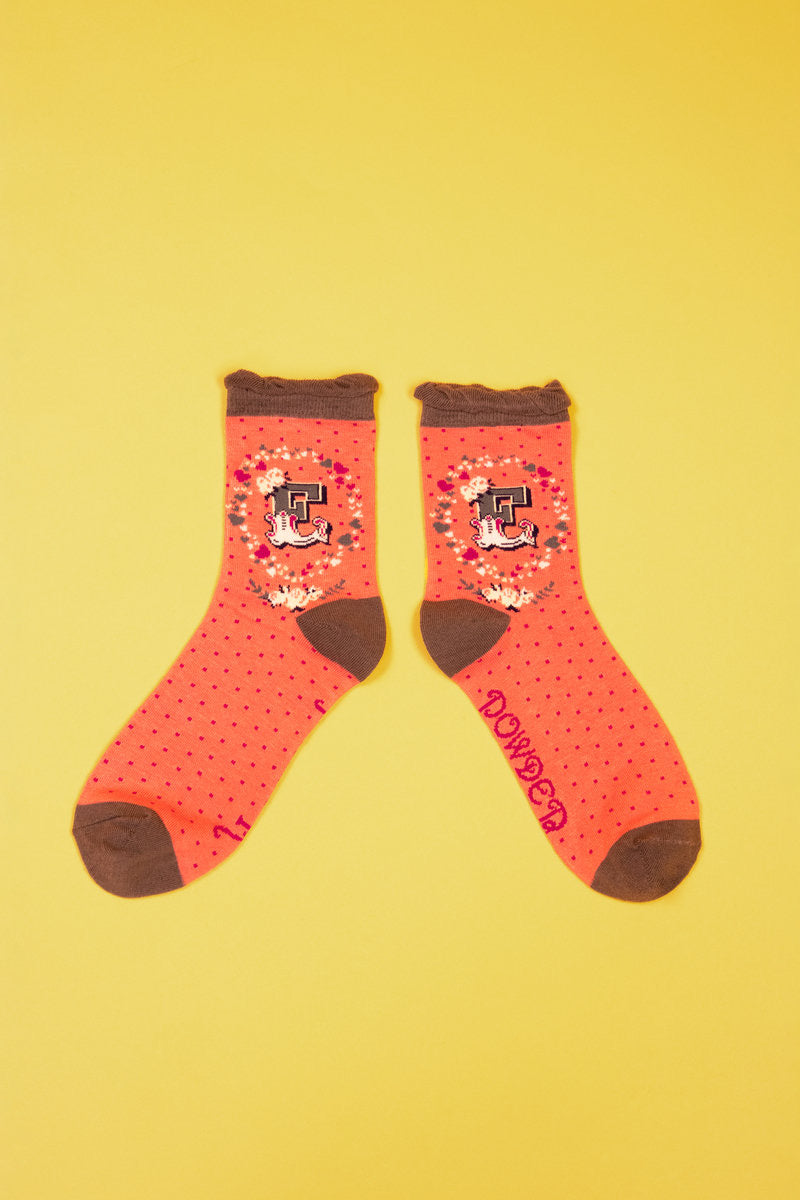 Powder Alphabet Socks - Letter E