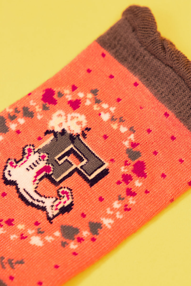 Powder Alphabet Socks - Letter E