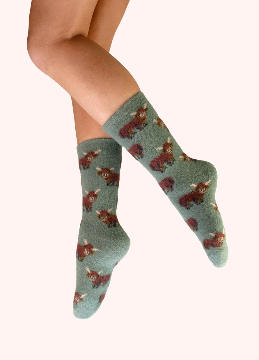 Powder - Highland Cow Fuzzy - Ladies Fluffy Ankle Socks - Teal Blue