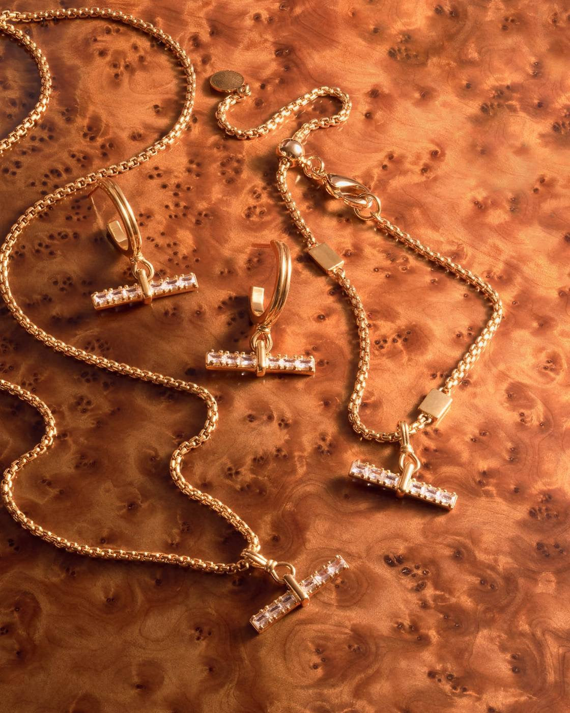 Katie Loxton Waterproof Jewellery - Lustre T-Bar - Gold Heart Necklace