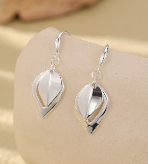 Gracee Jewellery - Cut Out Leaf Shape - Dangly Earrings - Silver