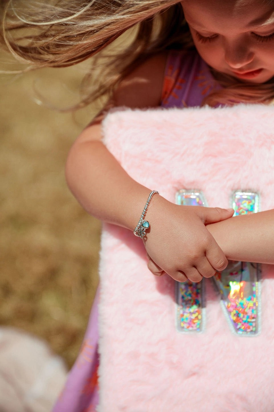 Letterbox Love - To my Daughter - Heart &amp; Flower - CHILDREN'S - Silver Plated Stretch Bracelet