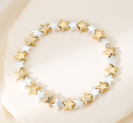 Gracee Jewellery - Silver &amp; Gold Matt Stars -  Stretch Bracelet