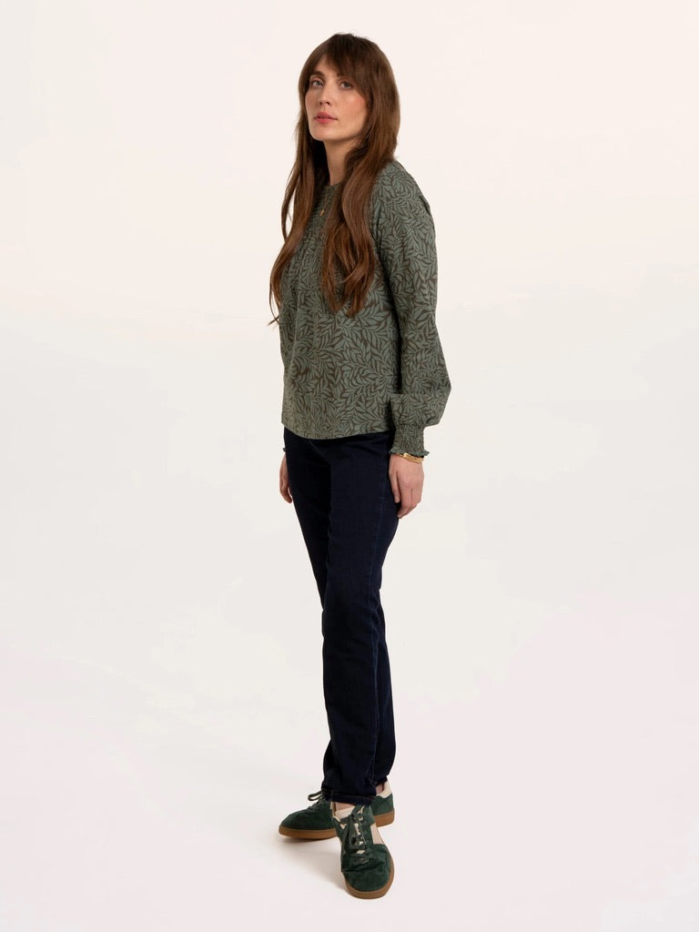 Brakeburn - Brenda - Smock Front Trailing Leaves Print - Long Sleeved T-shirt - Green