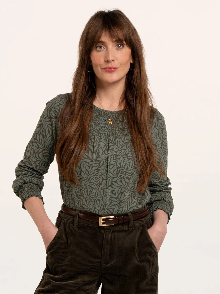 Brakeburn - Brenda - Smock Front Trailing Leaves Print - Long Sleeved T-shirt - Green