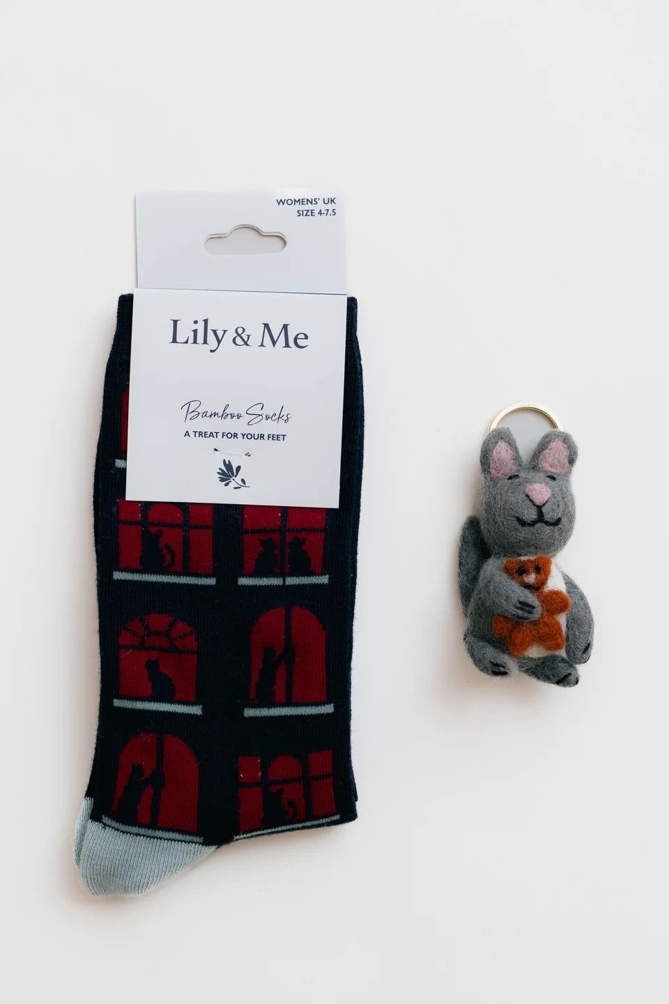 Lily &amp; Me - Window Cats Socks &amp; Cat with Teddy Felt - Keyring &amp; Sock Gift Box Set